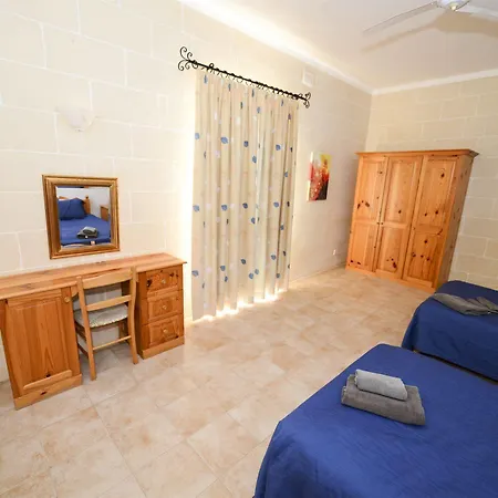 Gozo Of Character Apartamento